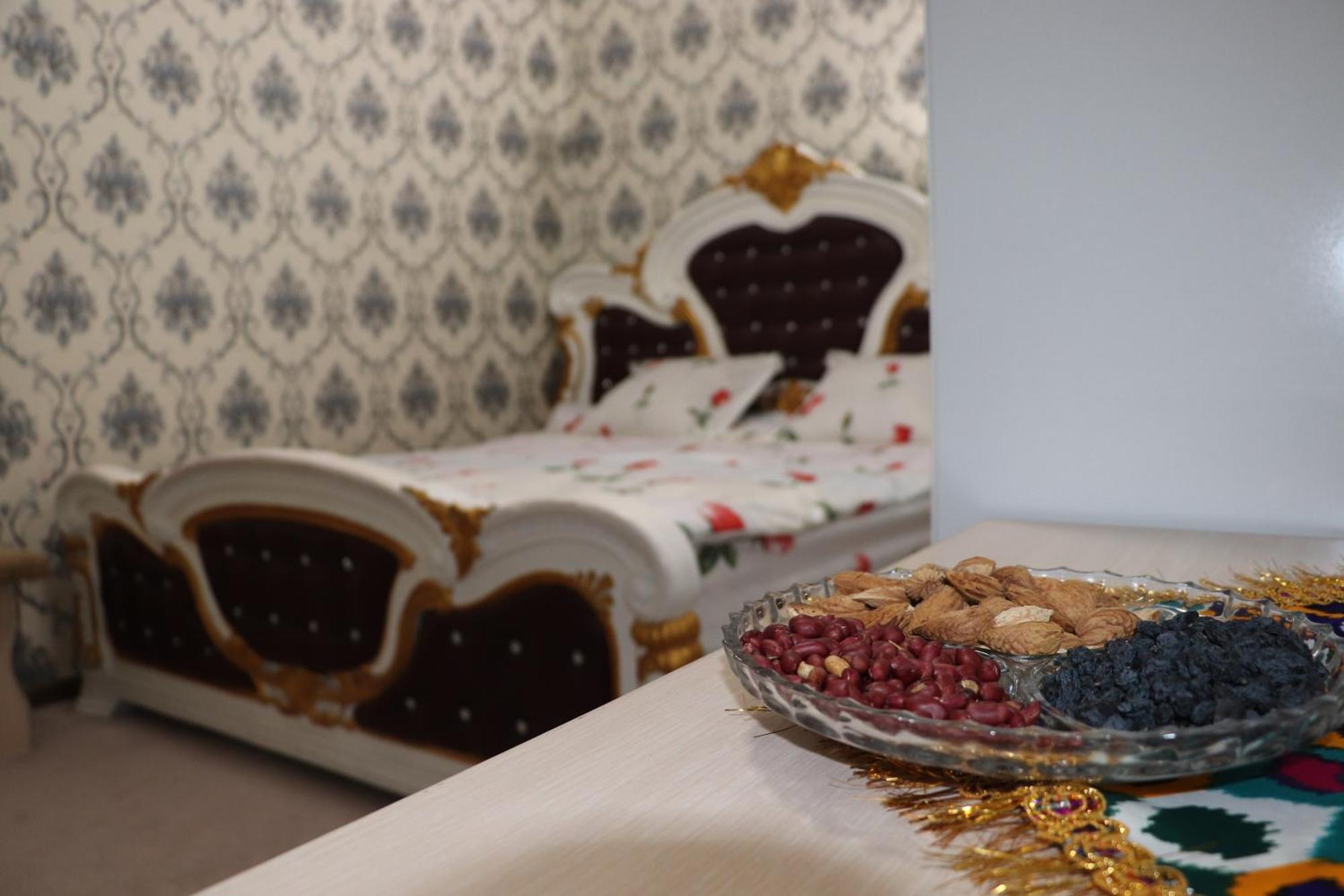 Shodlik Guest House Хива Екстериор снимка