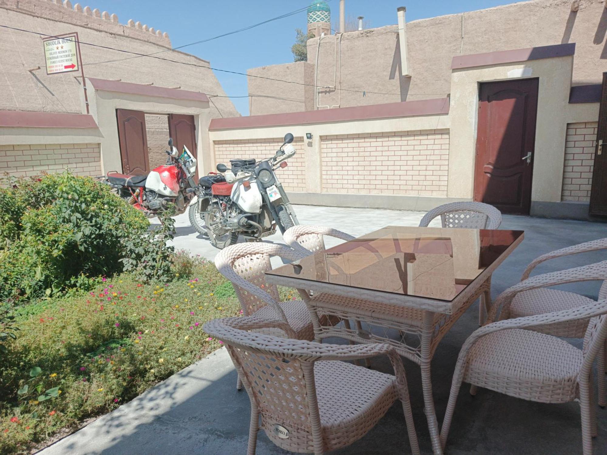 Shodlik Guest House Хива Екстериор снимка